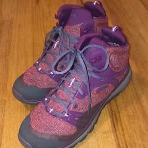 Keen Terradora Mid Hiking Boots